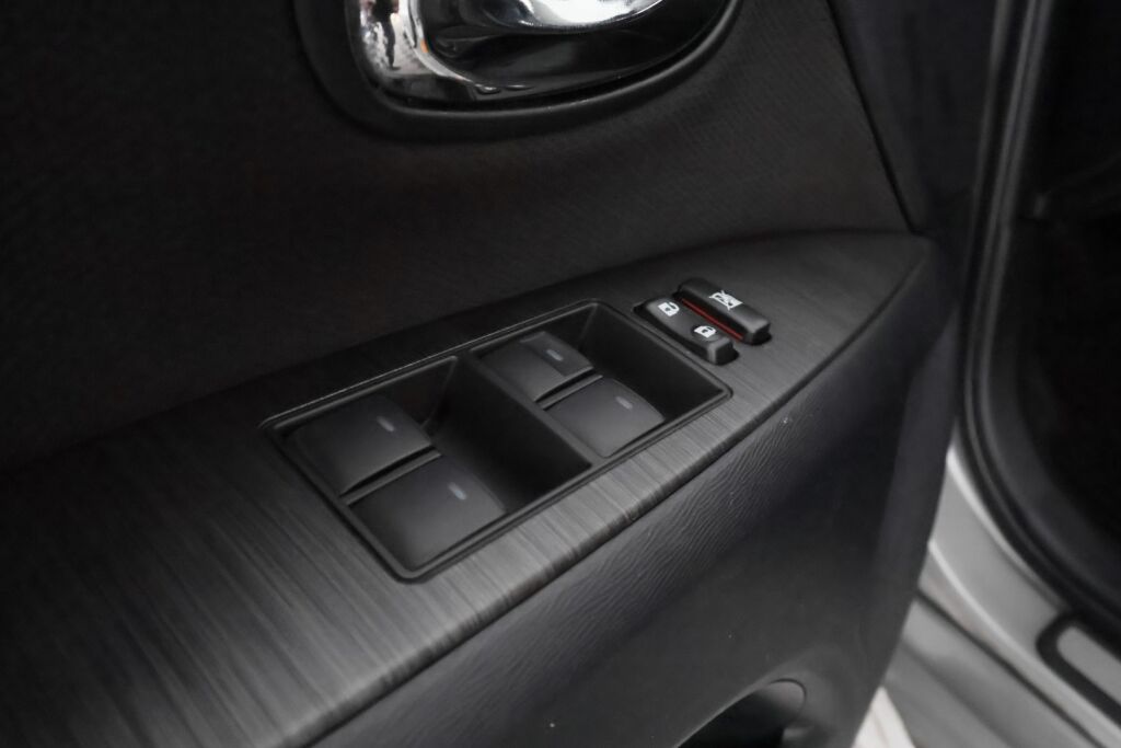 Toyota Avensis 2009 Harmaa