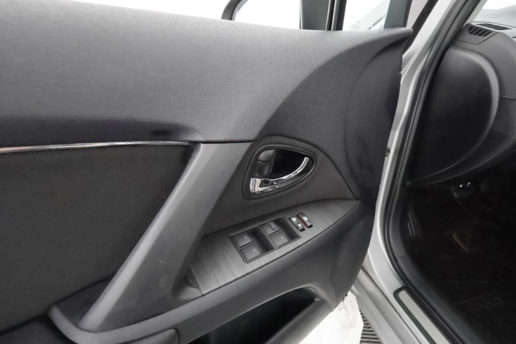 Toyota Avensis 2009 Harmaa