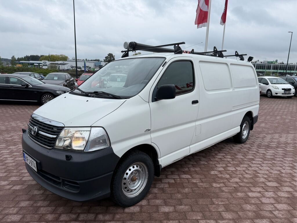 Toyota Hiace 2010 Valkoinen
