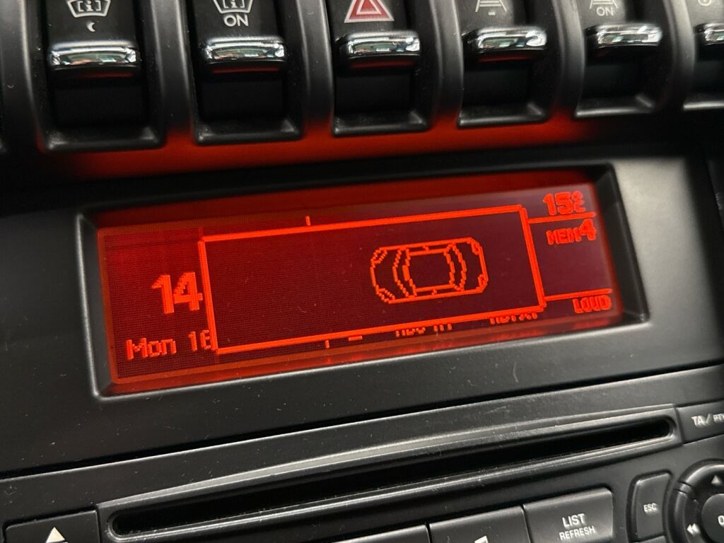 Peugeot 3008 2011 Ruskea (beige)