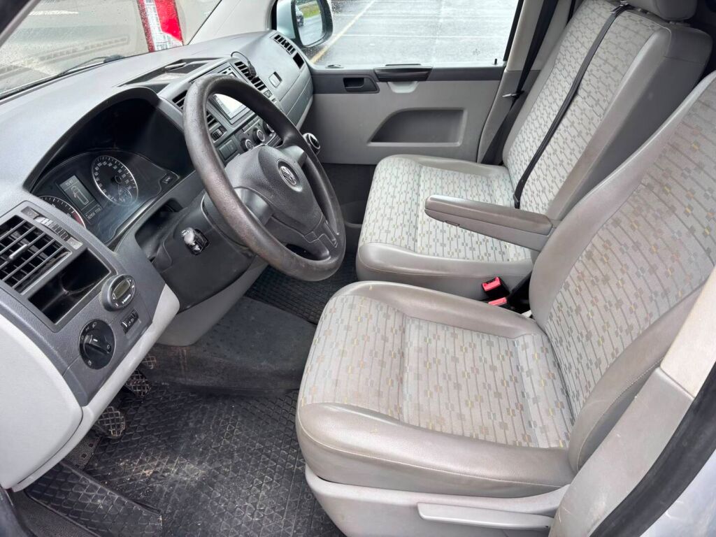 Volkswagen Transporter 2011 Harmaa