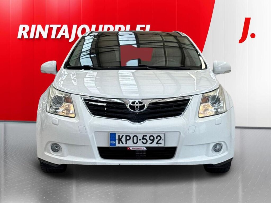 Toyota Avensis 2011 Valkoinen