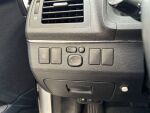 Toyota Avensis 2011 Valkoinen