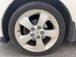 Toyota Auris 2011 Valkoinen