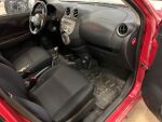 Nissan Micra 2011 Punainen
