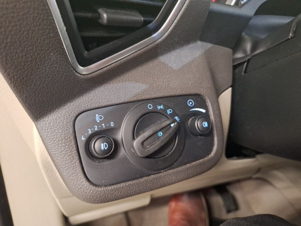 Ford Grand C-Max 2011 Harmaa