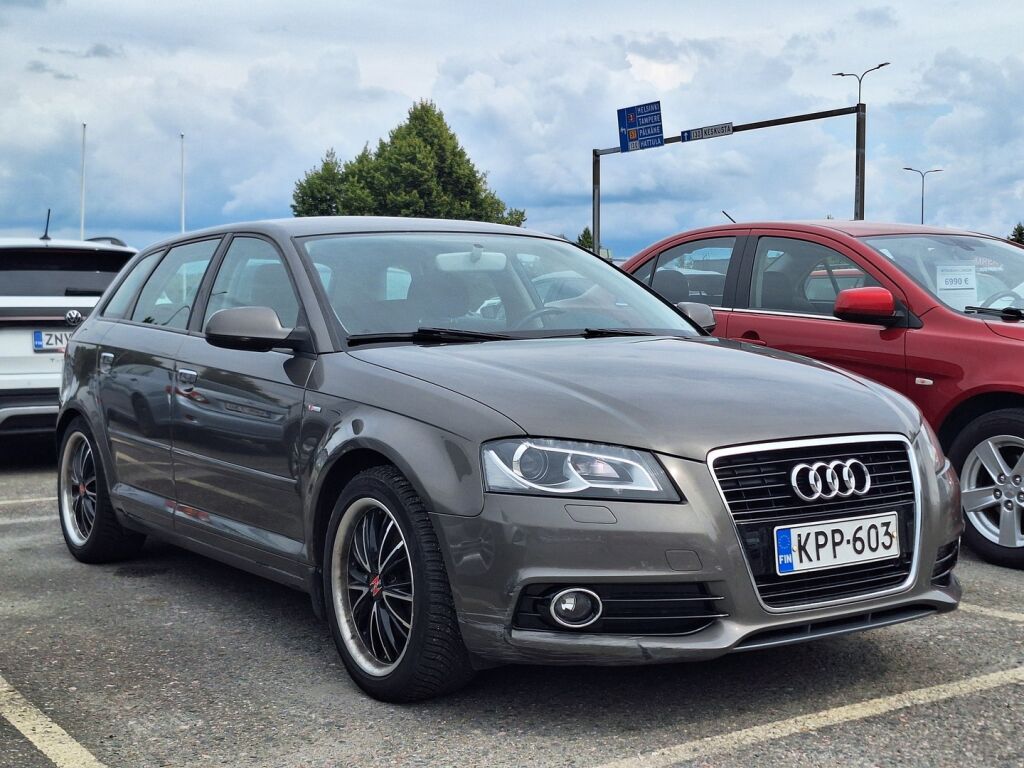 Audi A3 2011 Harmaa