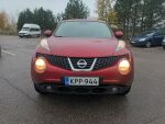 Nissan Juke 2011 Punainen