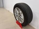 Nissan Juke 2011 Punainen