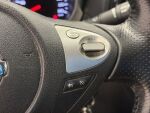 Nissan Juke 2011 Punainen