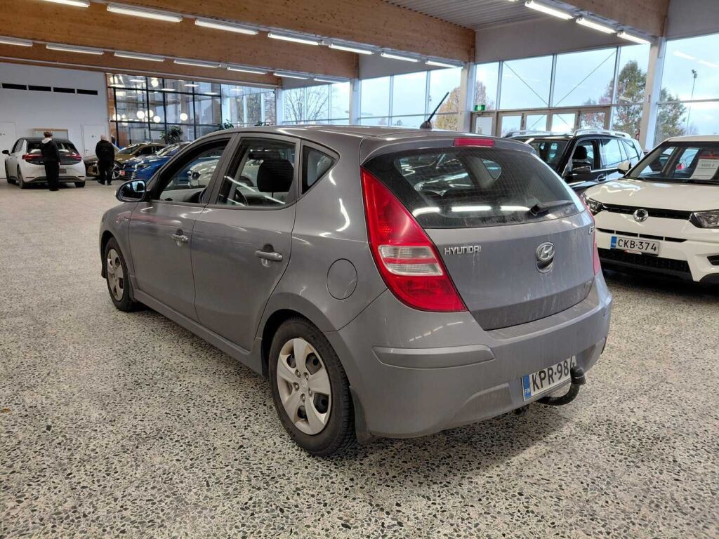 Hyundai i30 2011 Harmaa
