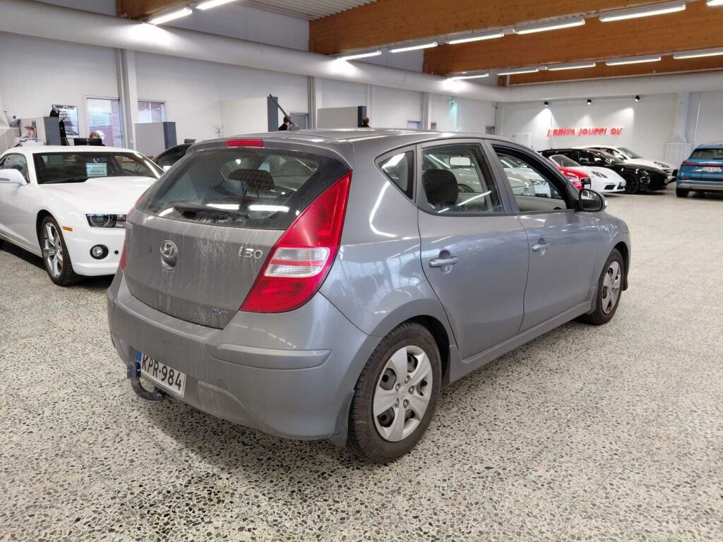 Hyundai i30 2011 Harmaa