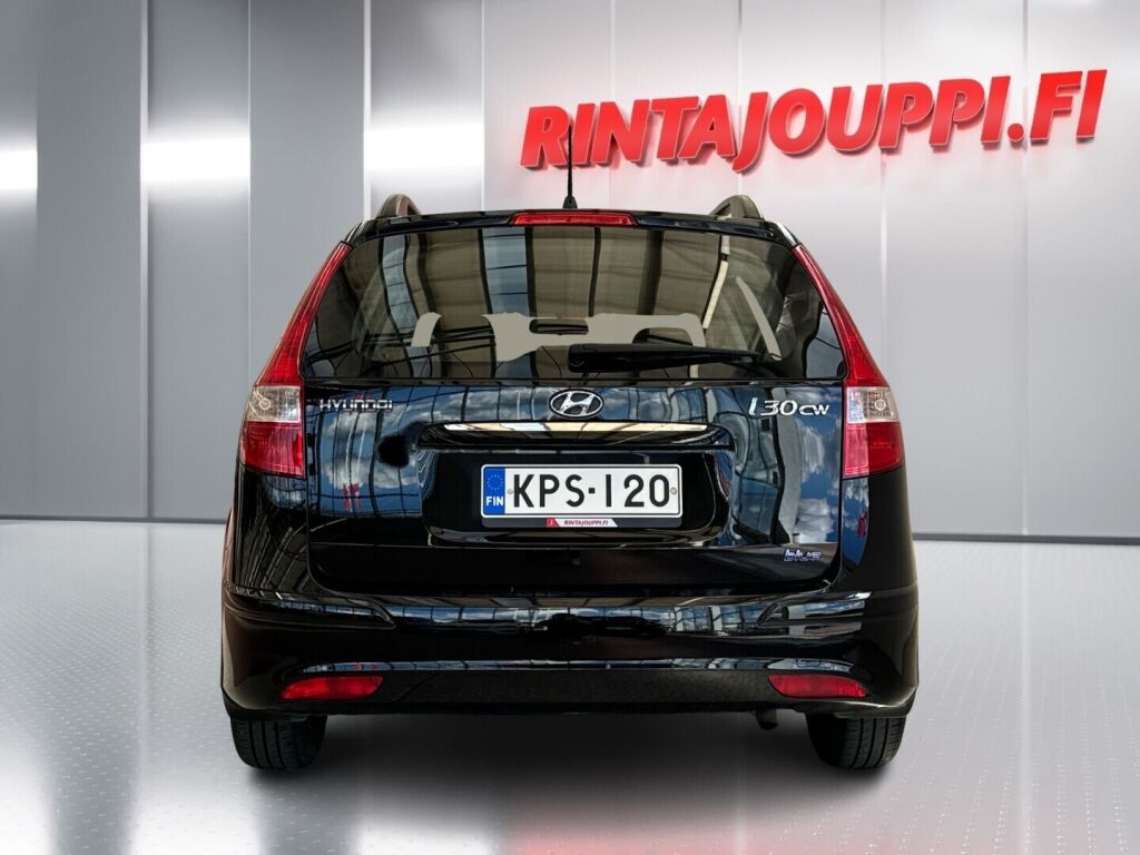 Hyundai i30 2011 Metalli musta