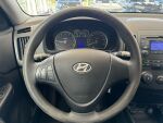 Hyundai i30 2011 Metalli musta