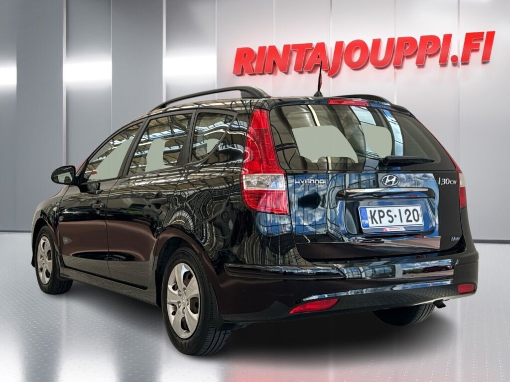 Hyundai i30 2011 Metalli musta