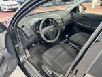 Hyundai i30 2011 Metalli musta