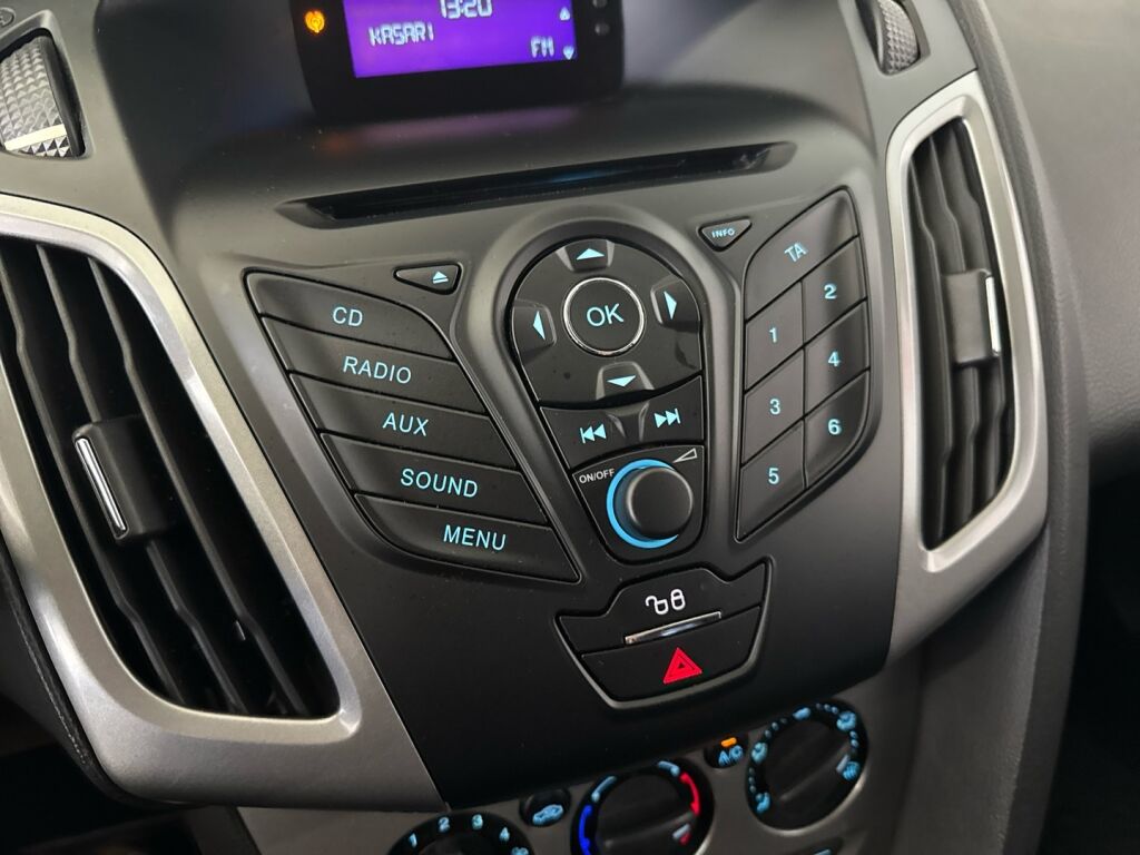 Ford Focus 2011 Sininen