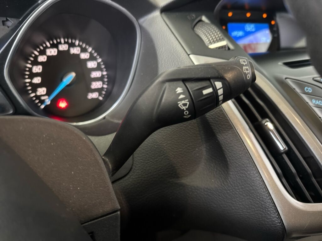 Ford Focus 2011 Sininen