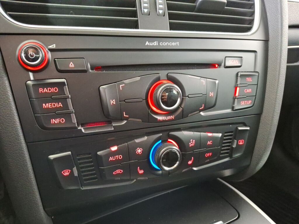 Audi A4 2011 Hopea