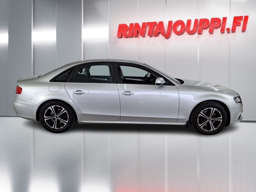 Audi A4 2011 Hopea