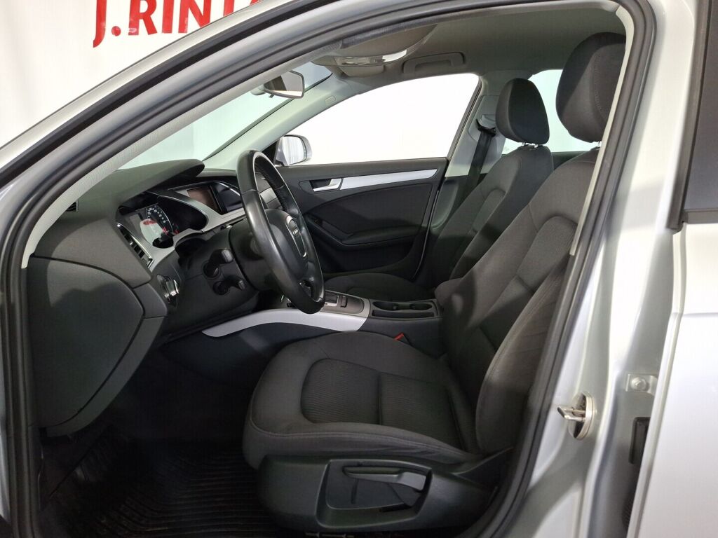 Audi A4 2011 Hopea