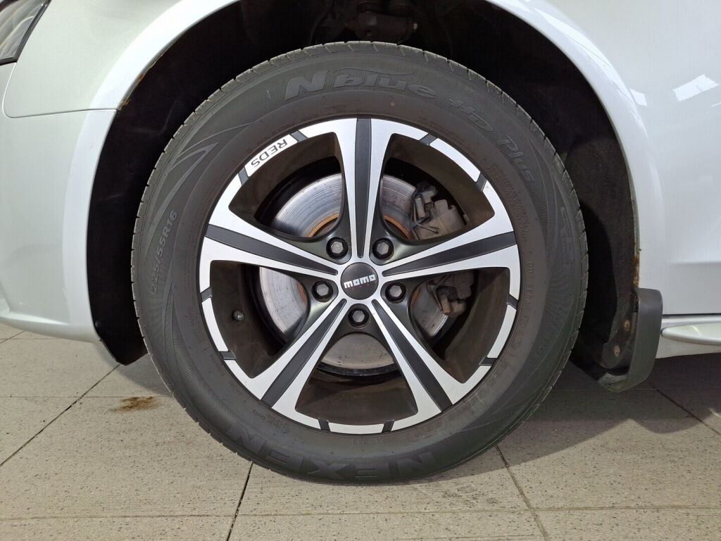 Audi A4 2011 Hopea