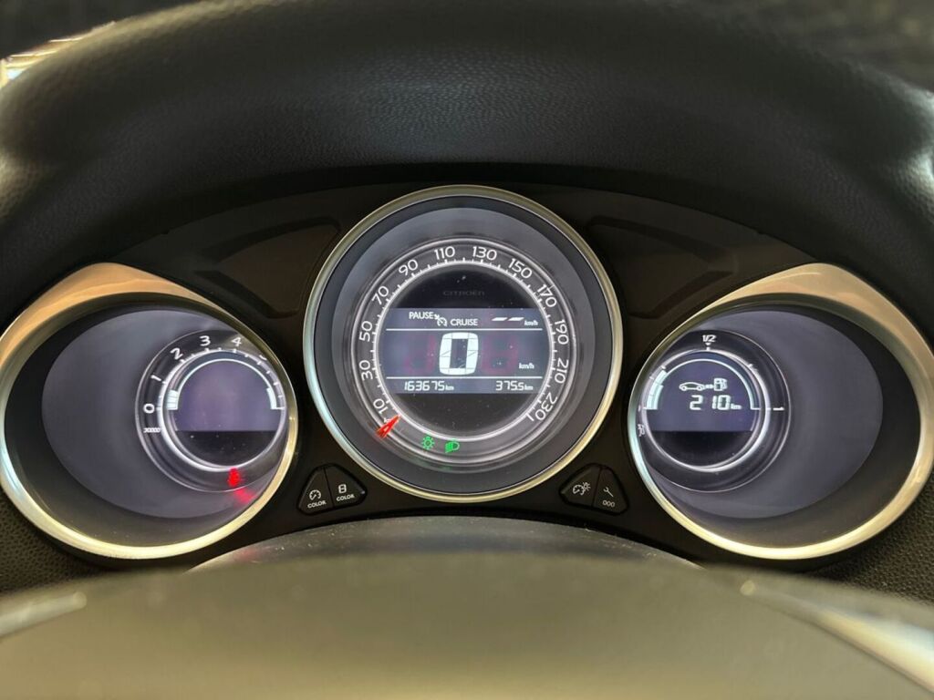 Citroen DS4 2011 Valkoinen