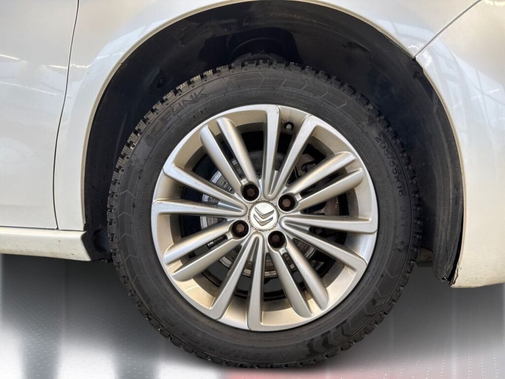 Citroen DS4 2011 Valkoinen