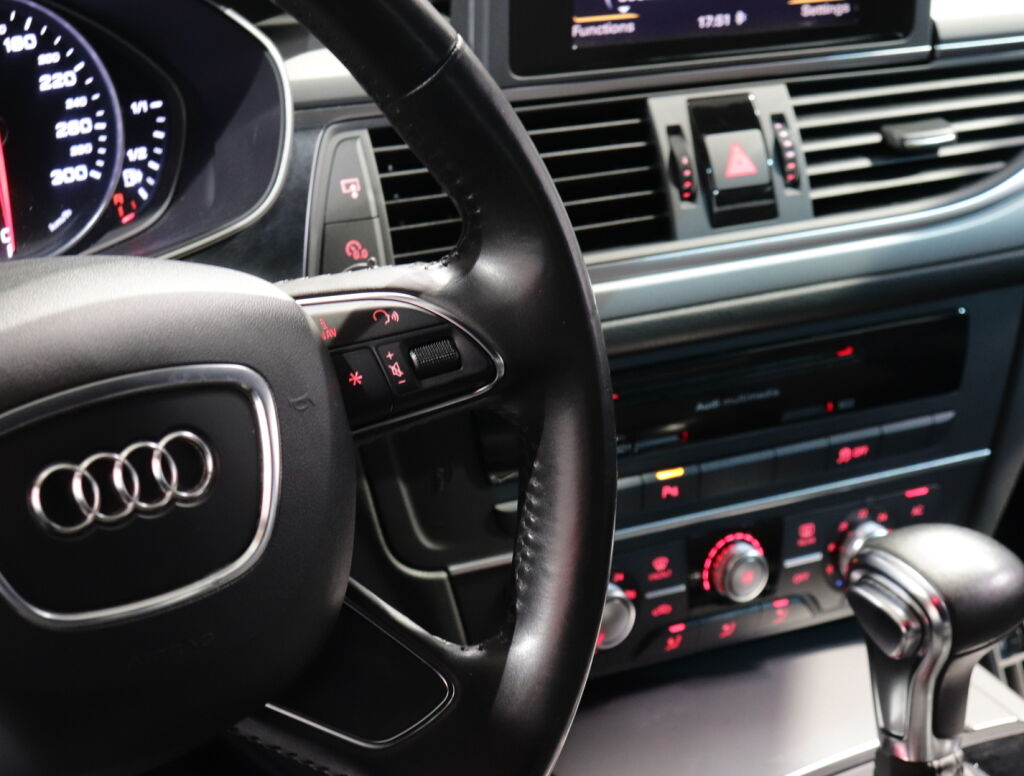 Audi A6 2012 Harmaa