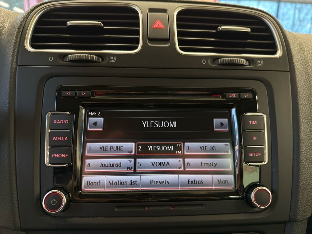 Volkswagen Golf 2012 Sininen