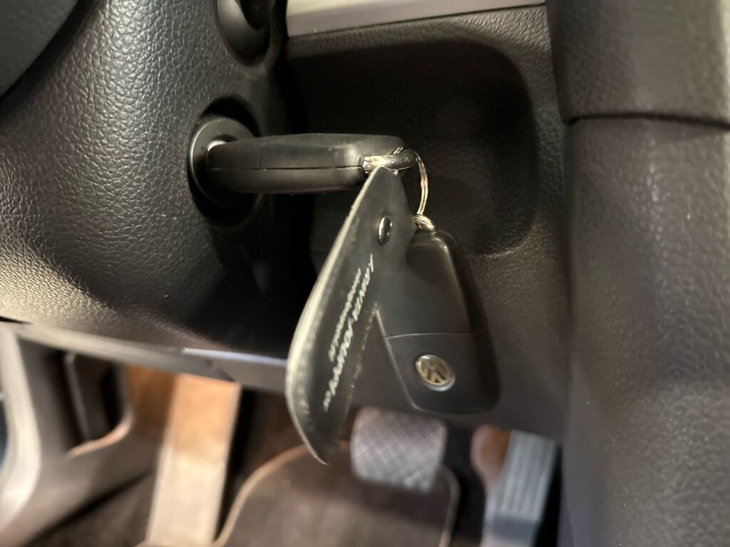 Volkswagen Golf 2012 Sininen