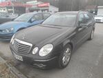 Mercedes-Benz E 2007 Musta
