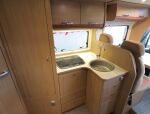 Adria MATRIX AXESS 650 SF 2012 Valkoinen