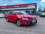 Volkswagen Passat 2011 Punainen