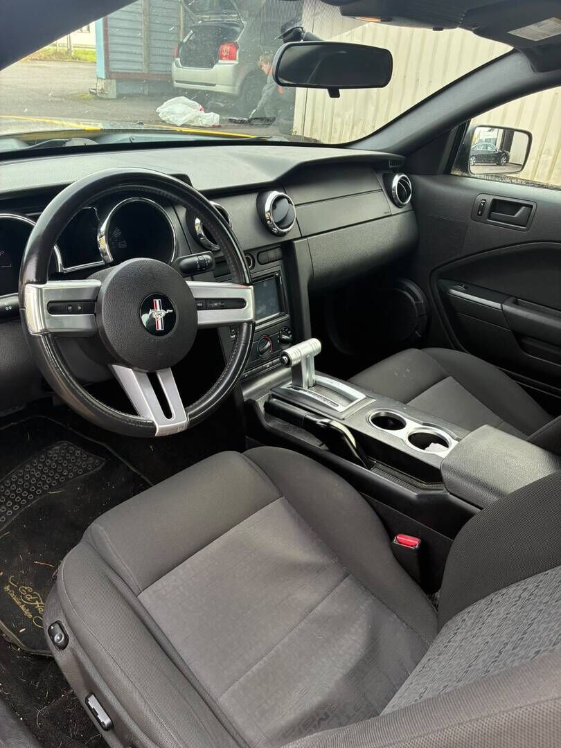 Ford Mustang 2005 Keltainen