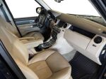Land Rover Discovery 2016 Musta