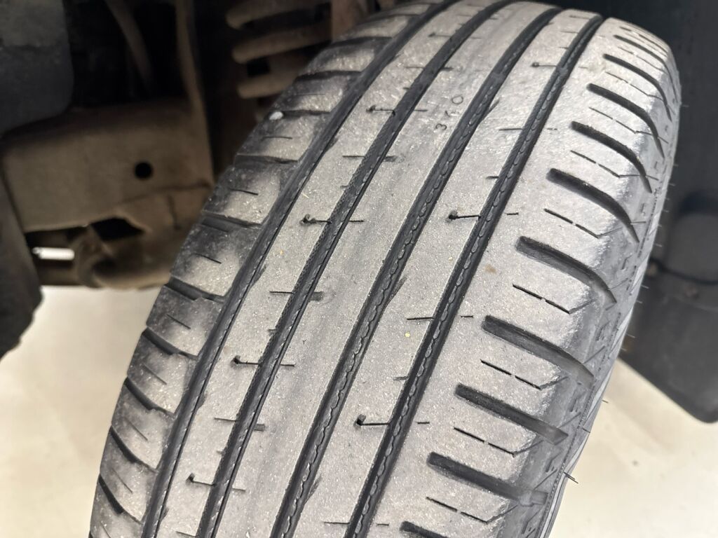 Volkswagen Amarok 2012 Ruskea (beige)