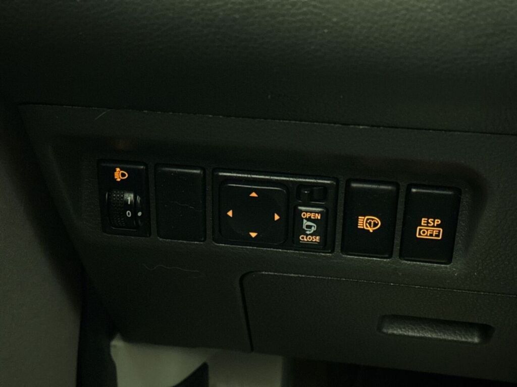 Nissan X-Trail 2007 Harmaa