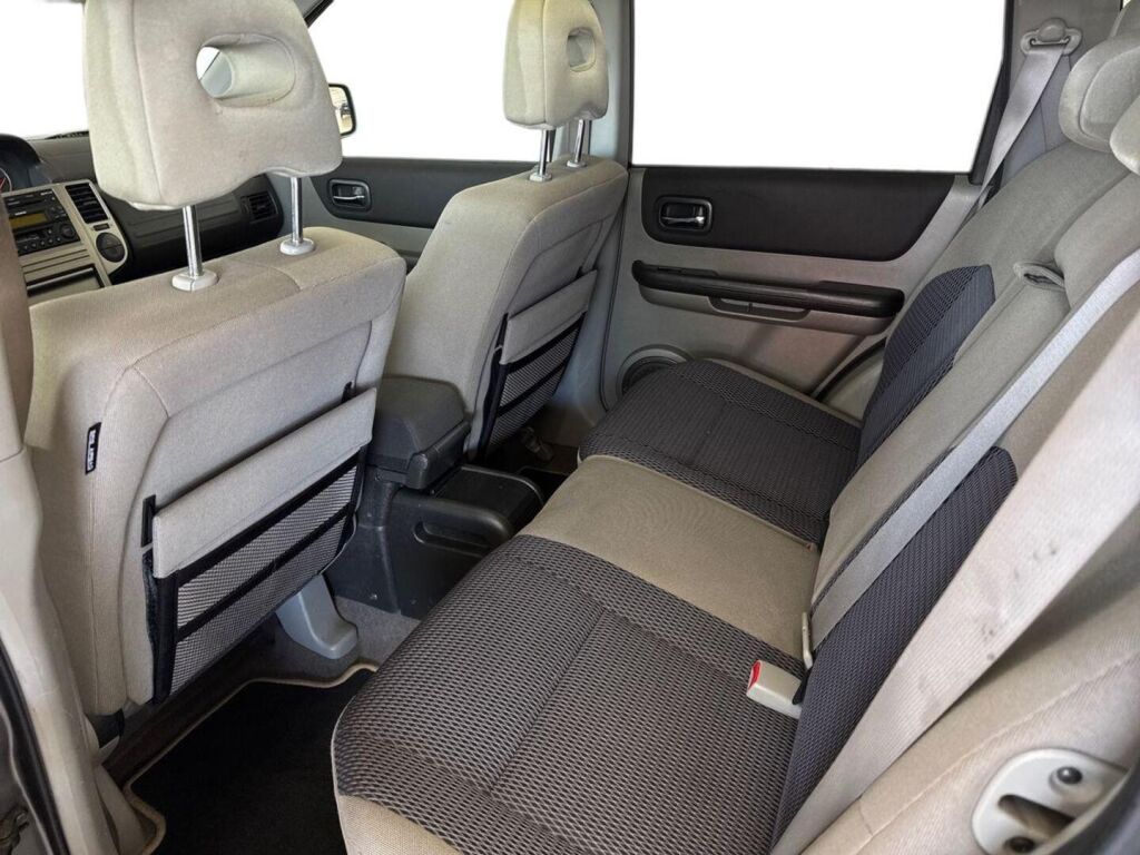 Nissan X-Trail 2007 Harmaa