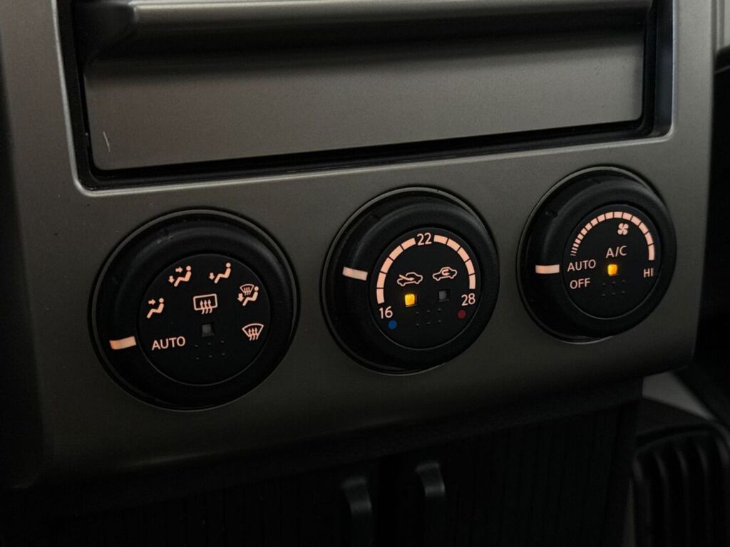 Nissan X-Trail 2007 Harmaa