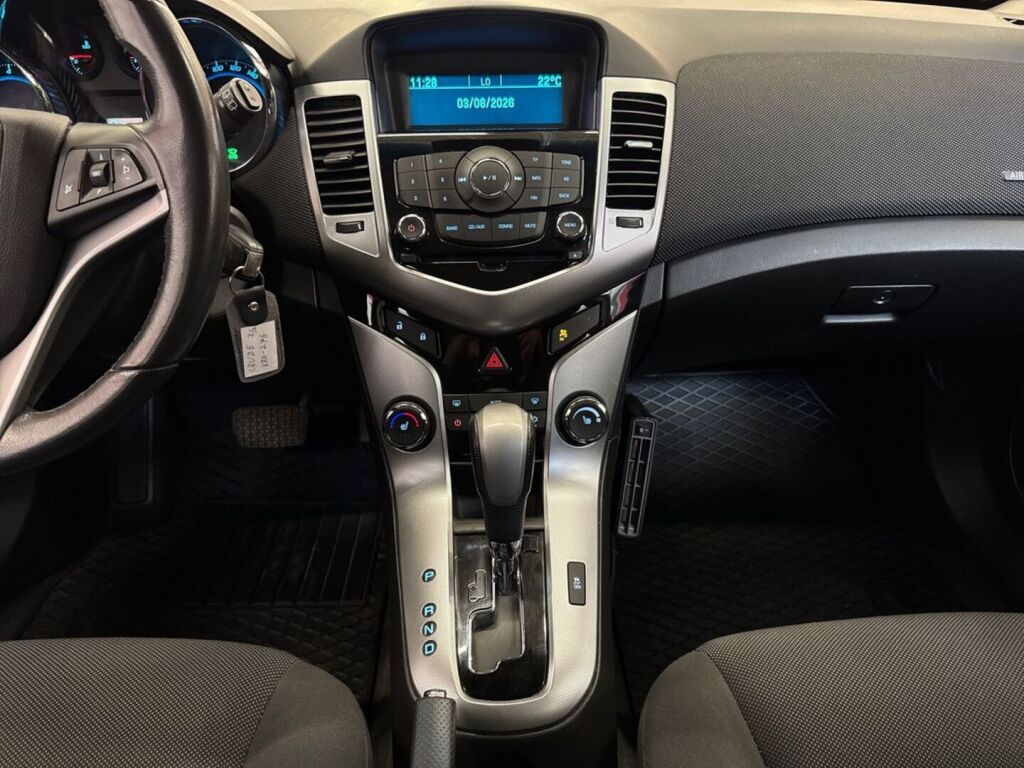 Chevrolet Cruze 2011 Punainen