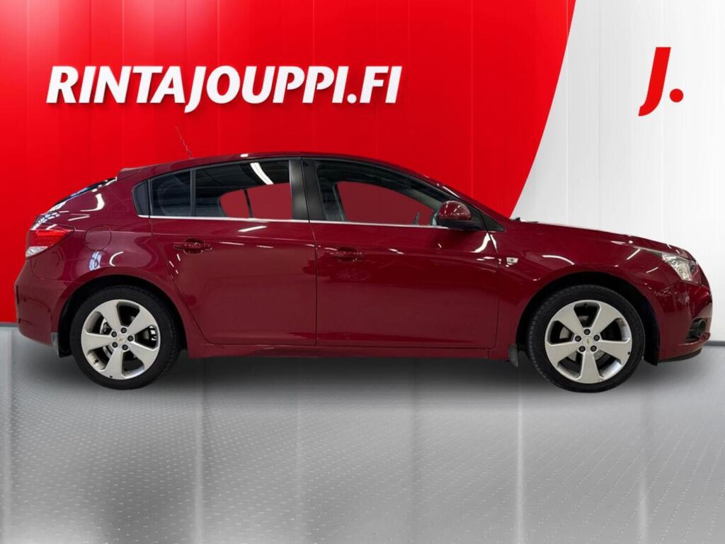 Chevrolet Cruze 2011 Punainen