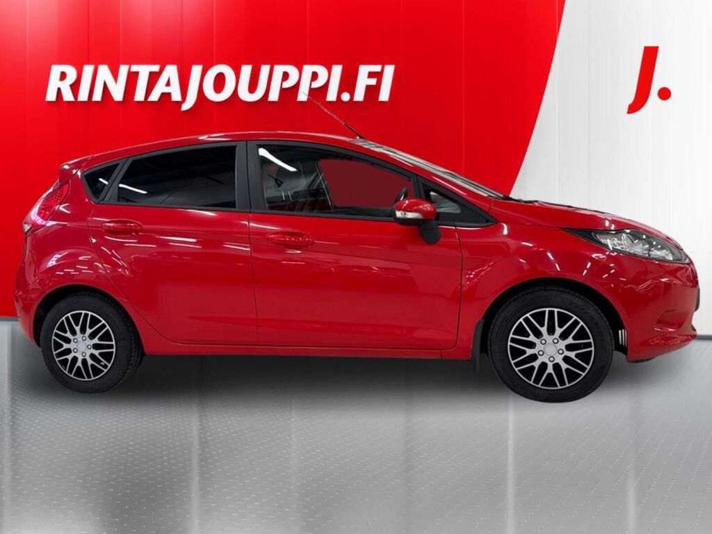 Ford Fiesta 2011 Punainen