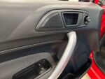 Ford Fiesta 2011 Punainen