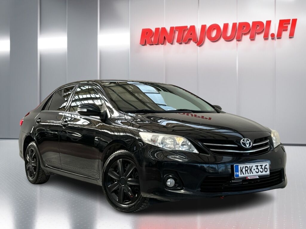 Toyota Corolla 2012 Musta