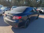 Toyota Corolla 2012 Musta