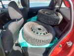 Toyota Yaris 2012 Punainen