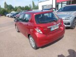 Toyota Yaris 2012 Punainen