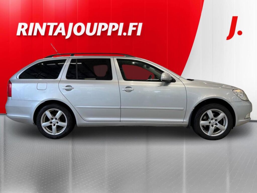 Skoda Octavia 2012 Hopea