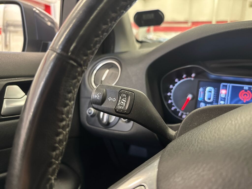 Ford Mondeo 2012 Harmaa